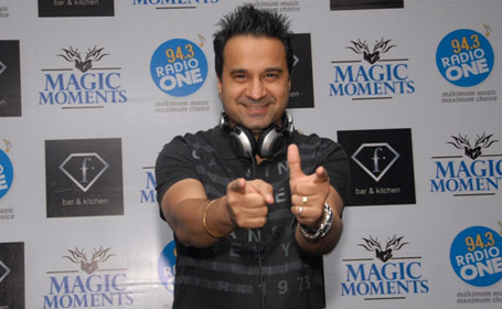 Radio One Desi Grooves with Dr Zeus DJ Jasmeet and MJ Rakesh Radioandmusic