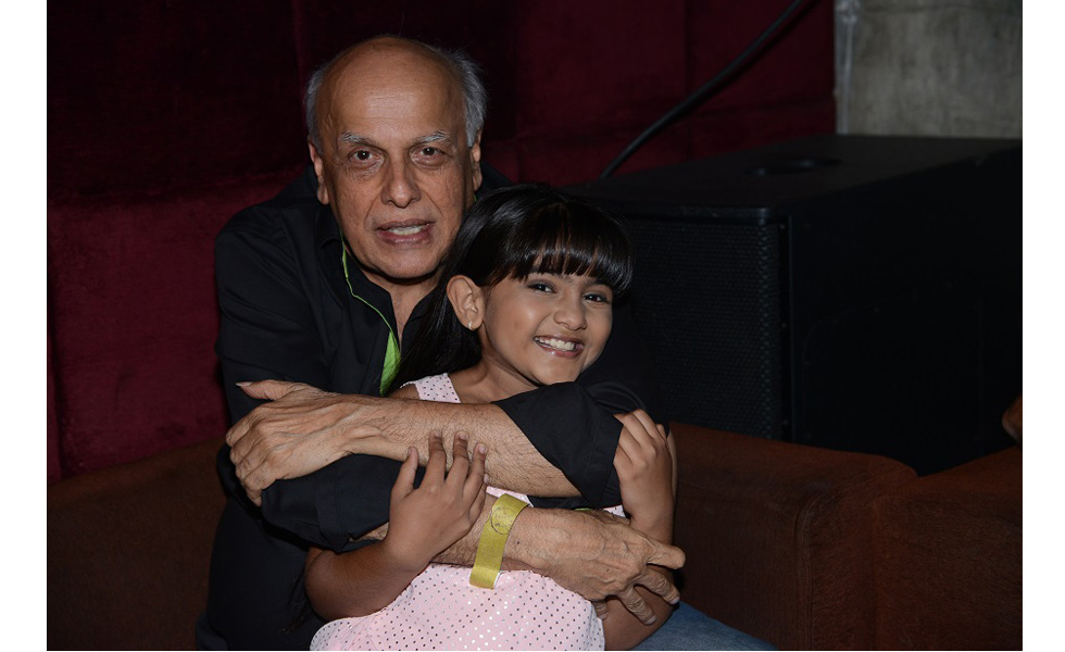  Mahesh Bhatt and Ashreen Namdar at the launch of Naamkarann