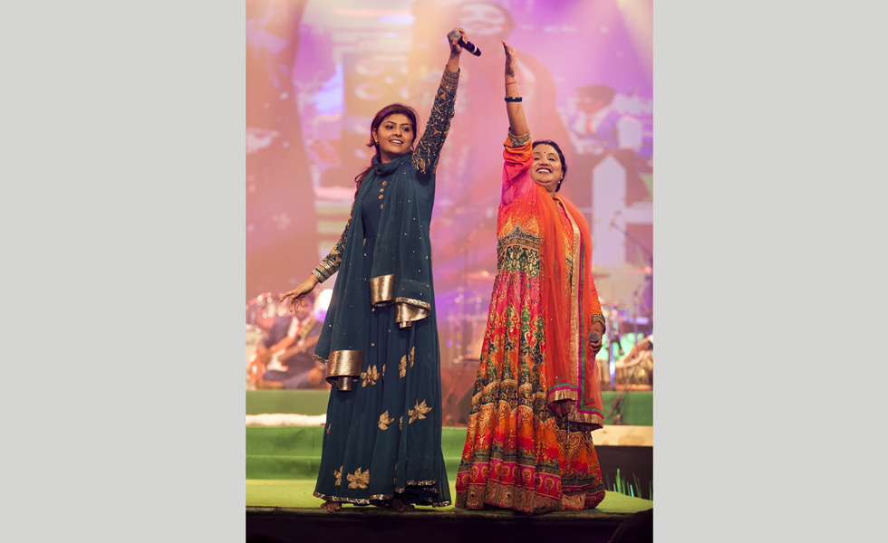 Nooran Sisters