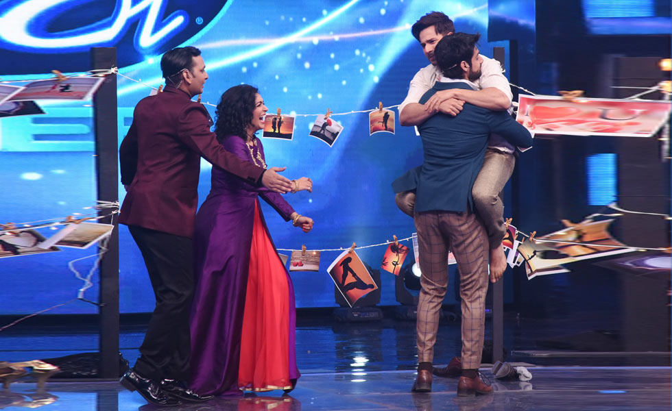 Varun Dhawan and Alia Bhatt on 'Indian Idol 9'