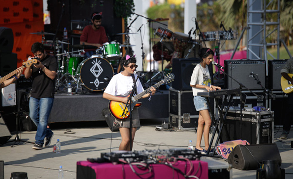 Run-Pussy-Run-performing-at-SulaFest-2018