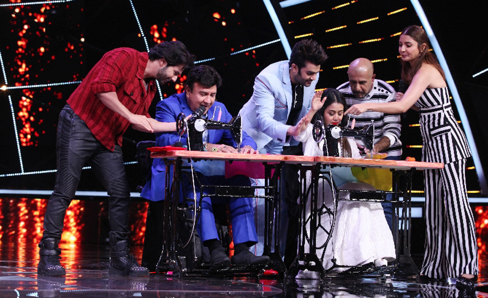 Sui Dhaaga competition between the judges