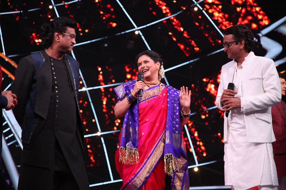 Supriya's fan moment with Ajay- Atul