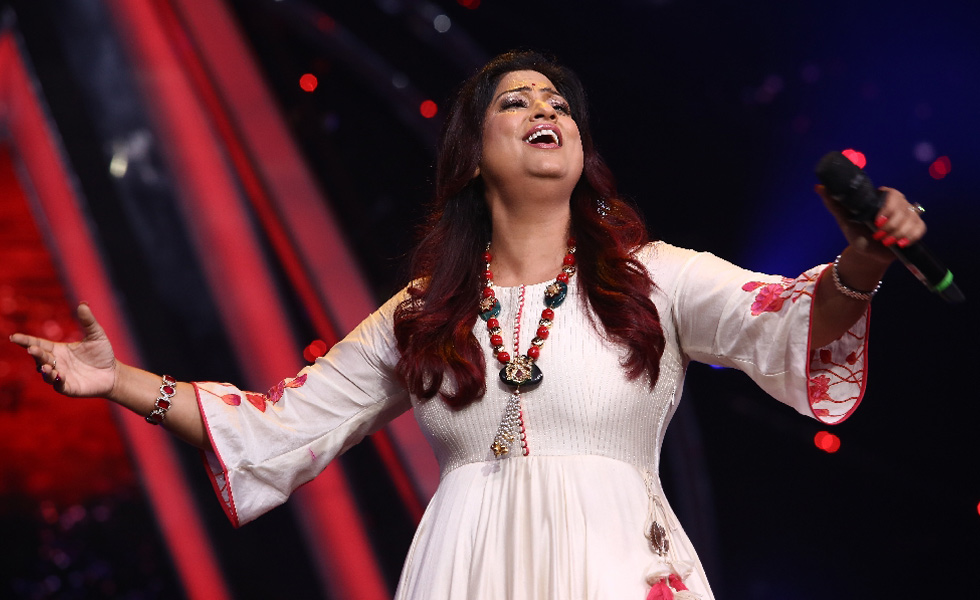 Richa Sharma on Indian Idol 10