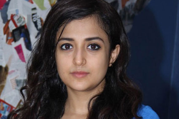 Monali Thakur launches her first independent single | Hindi Movie News -  Times of India